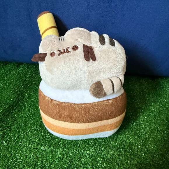 Kawaii Pusheen Affogato Plush 6" Coffee Cat CultureFly Box Exclusive Spin Master - Picture 3 of 11